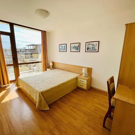 Апартаменты Siana Свети-Влас